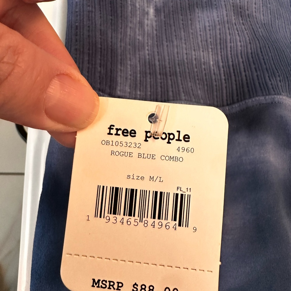# 003 - M. NWT Free People leggings - Picture 9 of 11